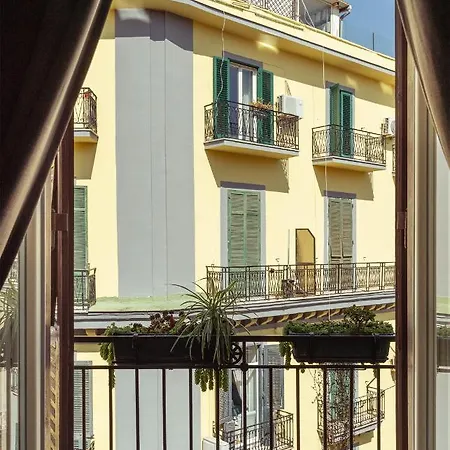 Carafa 2* Naples